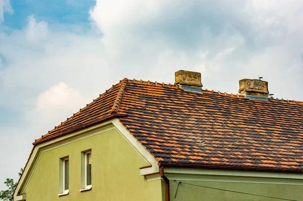 Top-Rated Roof Replacement Contractors for Quick & Reliable Service