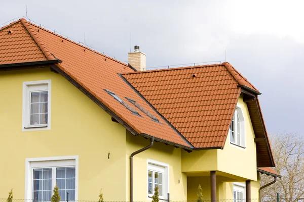 Fast Quotes, Great Results – Roofing Contractor You Can Trust