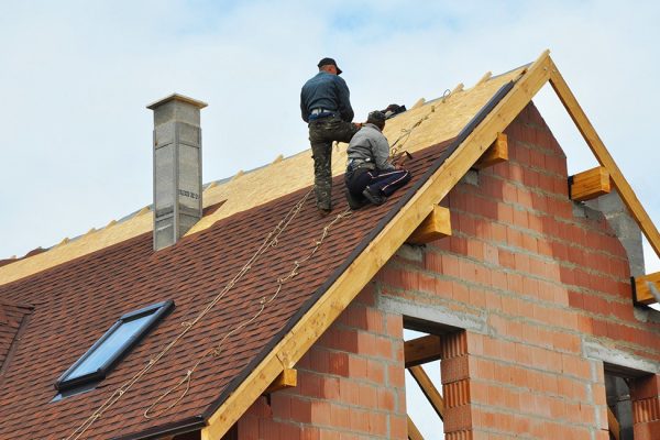 Navigating Roofing Services in Orange City