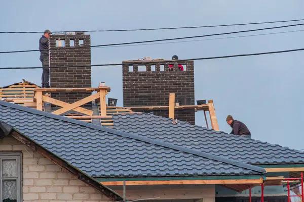 Energy-Efficient Roof Replacement Options in Lenexa