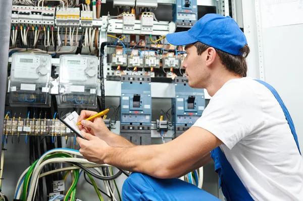 Expert Solutions from Arman Electric Maintenance