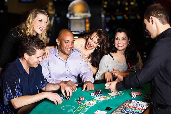 How Players Discover New Options on Singapore online casino